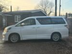 Toyota Vellfire 2012 – 7 Seater – 73,000 Miles – Japanese Import - Image 3