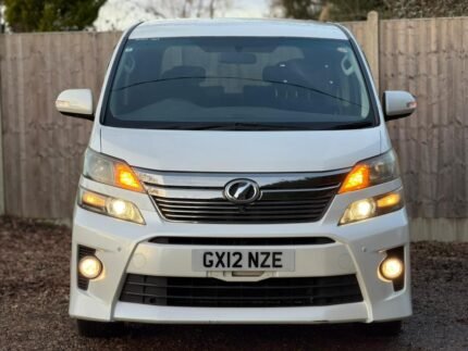 Toyota Vellfire 2012 – 7 Seater – 73,000 Miles – Japanese Import